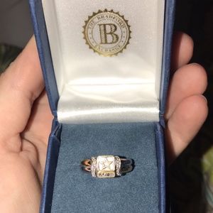 BRADFORD EXCHANGE US ARMY RING
